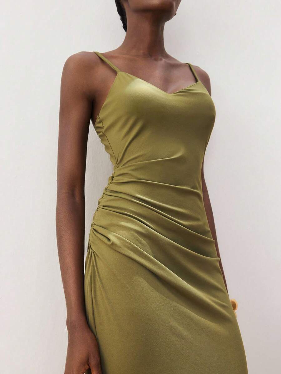 Step into effortless charm with this Elegant Boho Slim Fit Dress designed to flatter your silhouette with a cinched waist and a playful slit. Whether you're dancing at a festival, strolling along the beach, or celebrating at a wedding, this dress offers the perfect blend of comfort and style. Its autumn-ready vibe makes it a versatile staple for cooler days while keeping your look light and breezy. Embrace your carefree spirit with a dress that’s as lively and fun as you are!