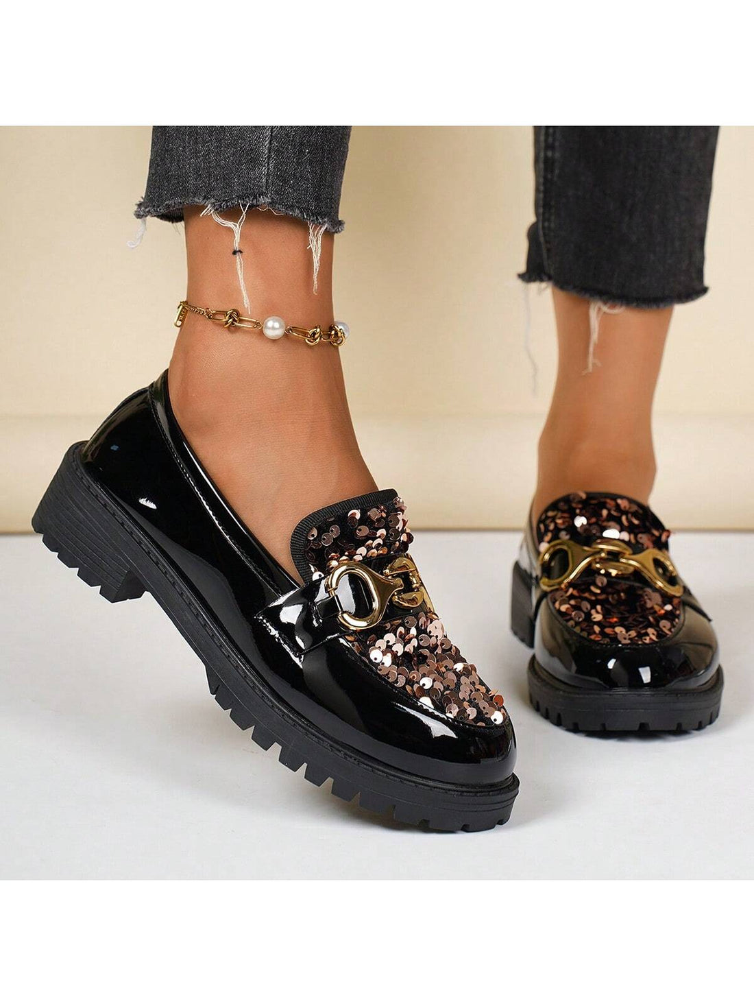 Elevate your wardrobe with these chic Bohemian slip-on loafers, featuring subtle glitter accents that add just the right touch of sparkle. The thick heel ensures comfortable support for all-day wear, blending style with practicality. Perfectly designed for effortless sophistication, these loafers seamlessly complement both casual and dressy outfits.