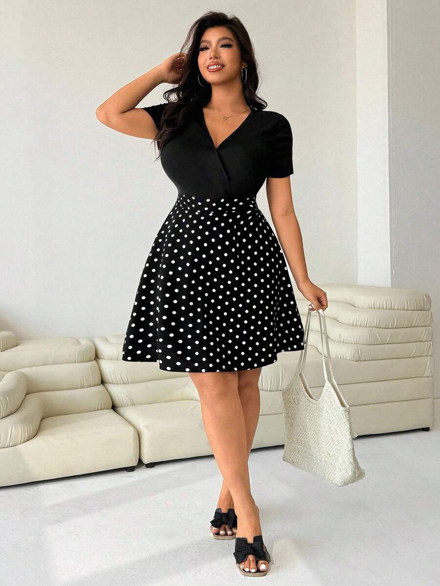Plus size surplice V neck fit and flare summer dress variant image 8