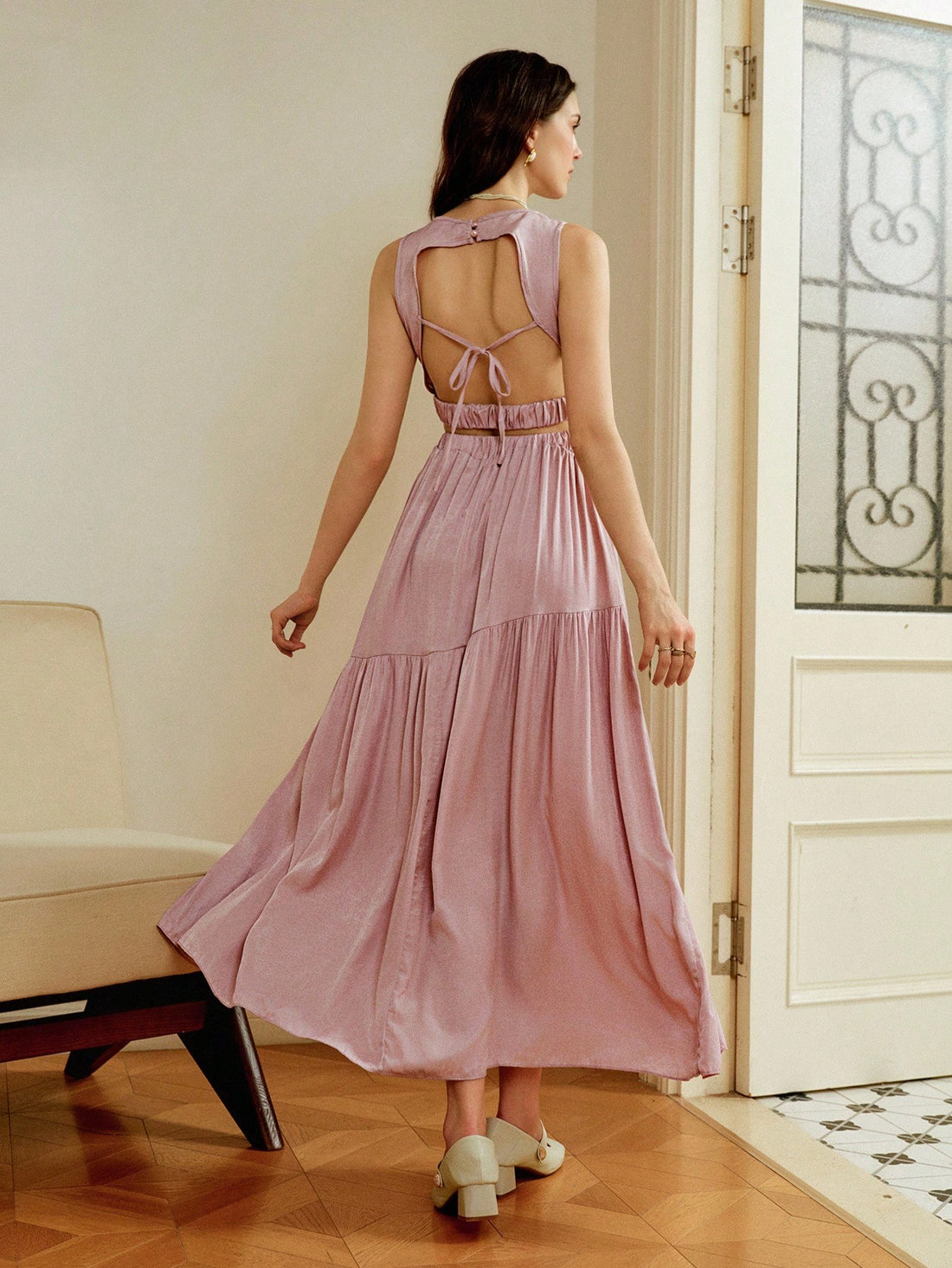 Elevate your wardrobe with this elegant 2-piece fashion set featuring delicate 3D floral appliques. Perfect for any occasion, this set offers both style and comfort in one exquisite package. Step into the world of high fashion and stand out with this unique and eye-catching set.