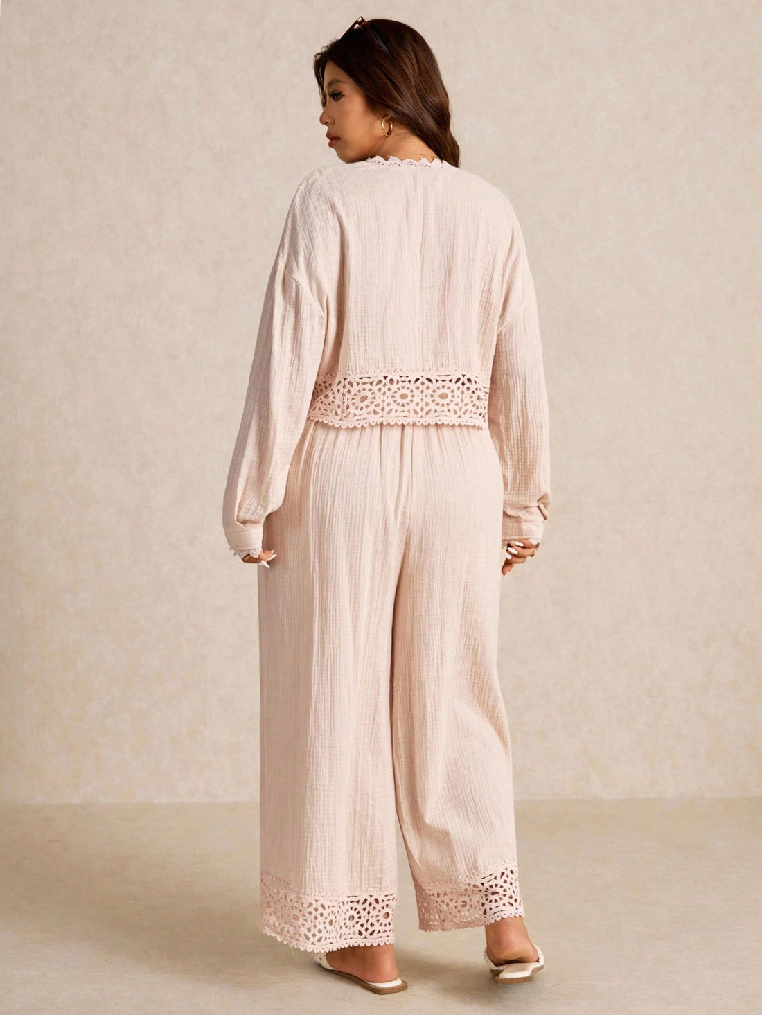 Elevate your fall wardrobe with this chic 2-piece set that proves minimalism can be seriously fun! The lace patchwork detailing adds an unexpected twist to classic pieces, while the thoughtfully designed top and pants combo work together seamlessly. Perfect for plus-size fashion lovers who refuse to compromise on style, this set strikes the ideal balance between sophisticated and effortlessly cool. Layer it, dress it up, or keep it casual—this versatile duo is ready for whatever your season brings!