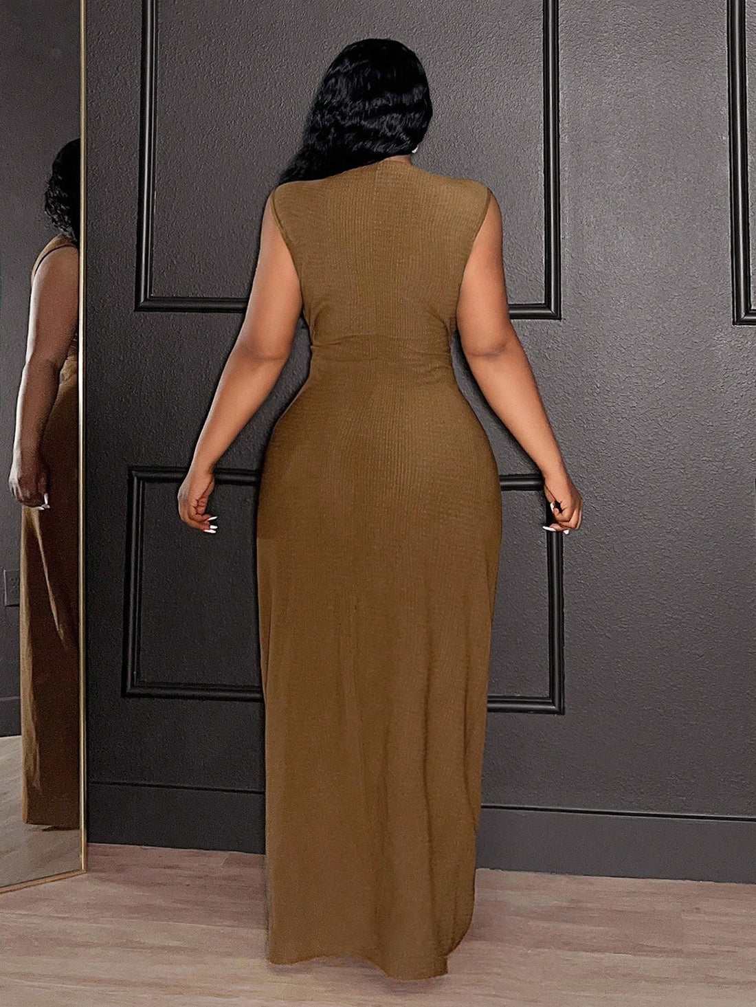 Step into sunshine and smiles with this Elegant Brown Sleeveless Ruched Back Maxi Dress. Perfect for spring and summer parties or casual outings, its ruched back adds a flirty twist, while the flowing maxi length keeps you comfortable and chic. Available in plus sizes, it’s designed to flatter every curve and invite compliments wherever you go!