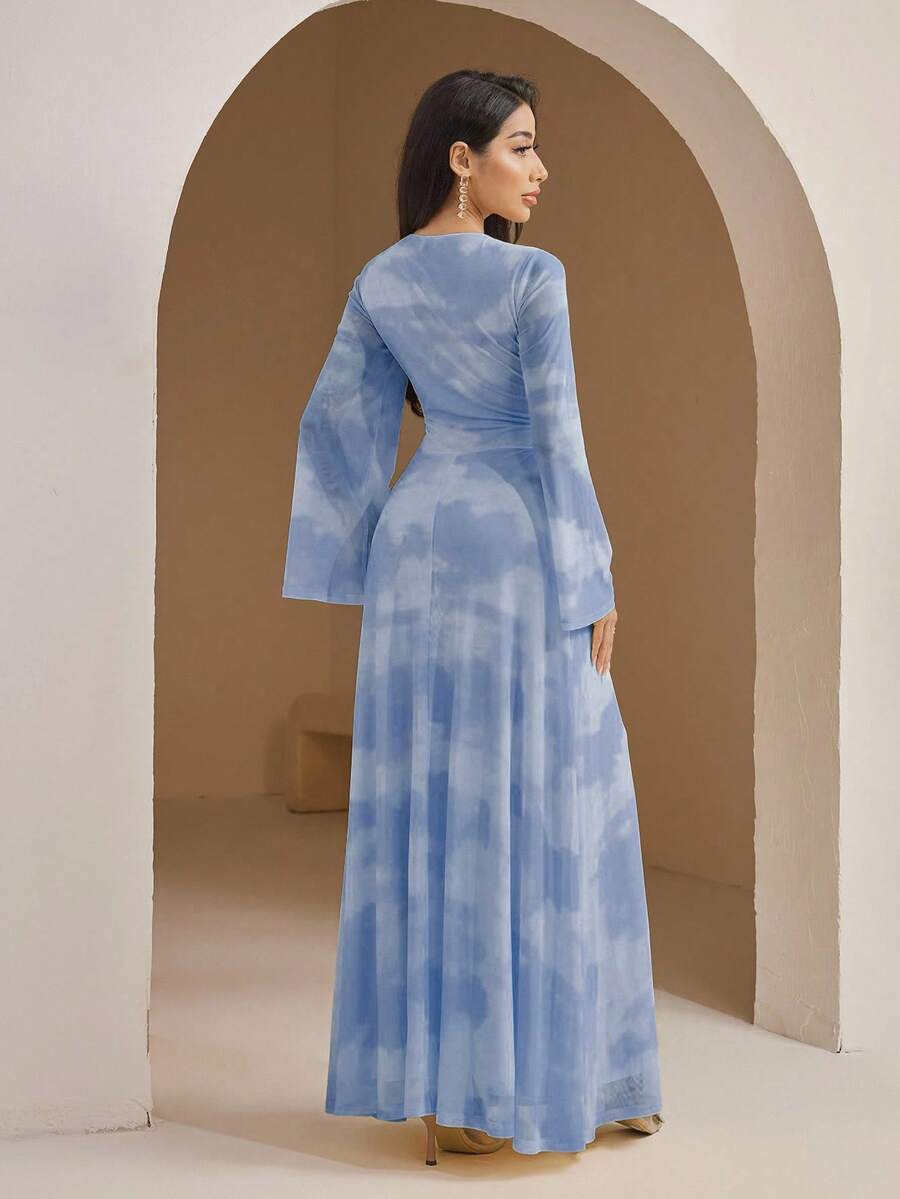 Elevate your wardrobe with this stunning color-blocked dress that effortlessly blends style and comfort. The dramatic flare sleeves add a touch of flair while the cinched waist creates a flattering silhouette that celebrates your curves. Perfect for brunch dates, office outings, or weekend adventures, this piece transitions seamlessly from day to night. The bold color blocking makes a statement without trying too hard—because looking fabulous should always feel fun and easy.