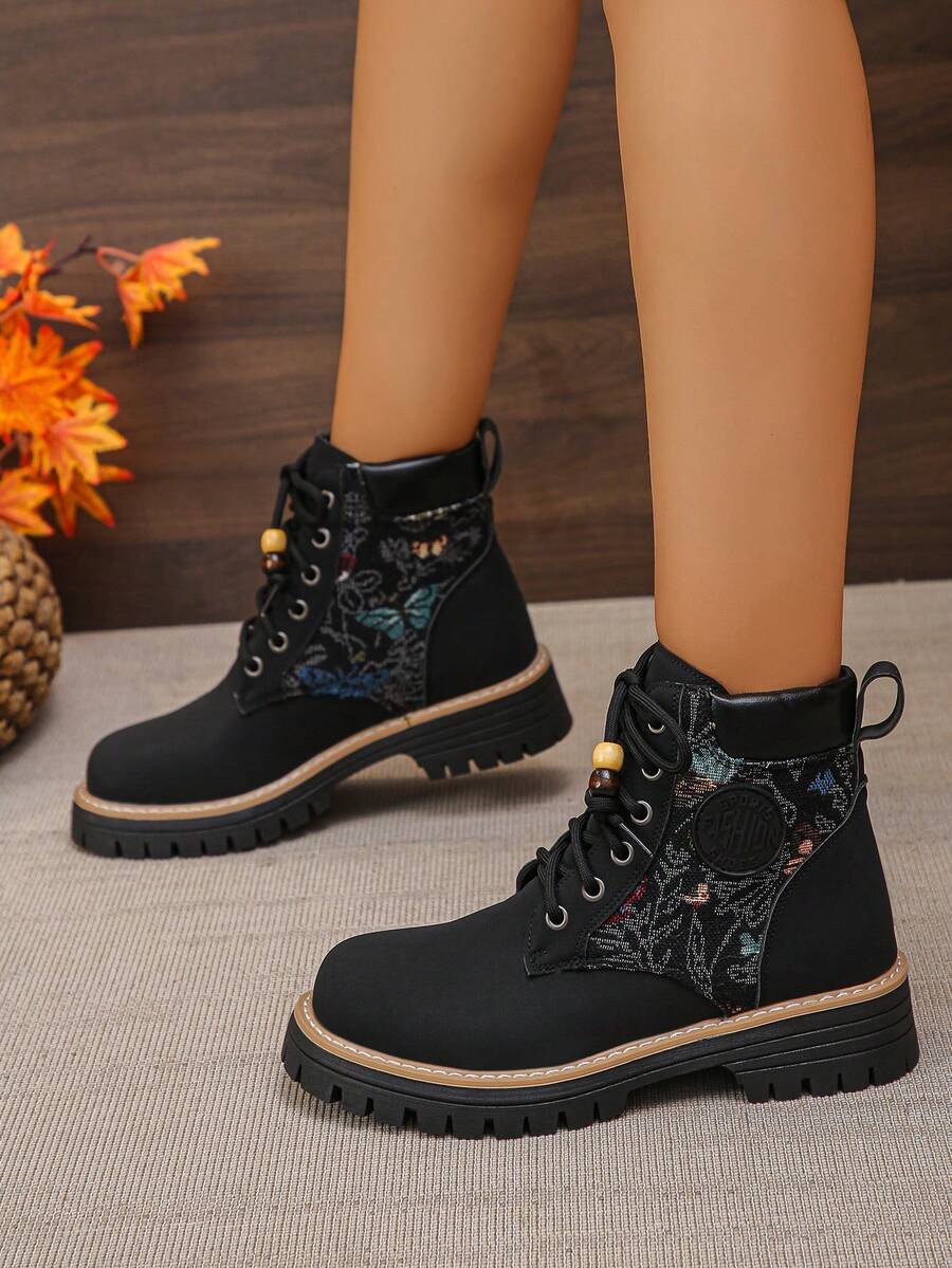 Step up your shoe game with these Stylish Women's Flat Lace-Up Ankle Boots! Perfect for autumn and winter, they combine casual charm with a non-slip platform sole to keep you steady on your feet. Whether you're out for a stroll or hitting your favorite café, these boots add a fun, fashionable twist to any outfit while keeping comfort front and center. Light, versatile, and ready for anything—your new go-to booties have arrived!