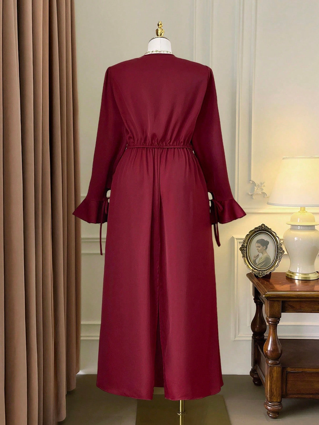 Celebrate the season in style with this stunning two-piece Christmas set designed for the modern woman. Featuring a vibrant colorblock floral pattern that blends festive charm with contemporary flair, this set pairs beautifully for holiday parties, family gatherings, or cozy nights in. The thoughtfully crafted pieces work together seamlessly while offering versatility to mix and match with your existing wardrobe. Available in plus sizes, this set ensures every woman can feel confident and fabulous this holi