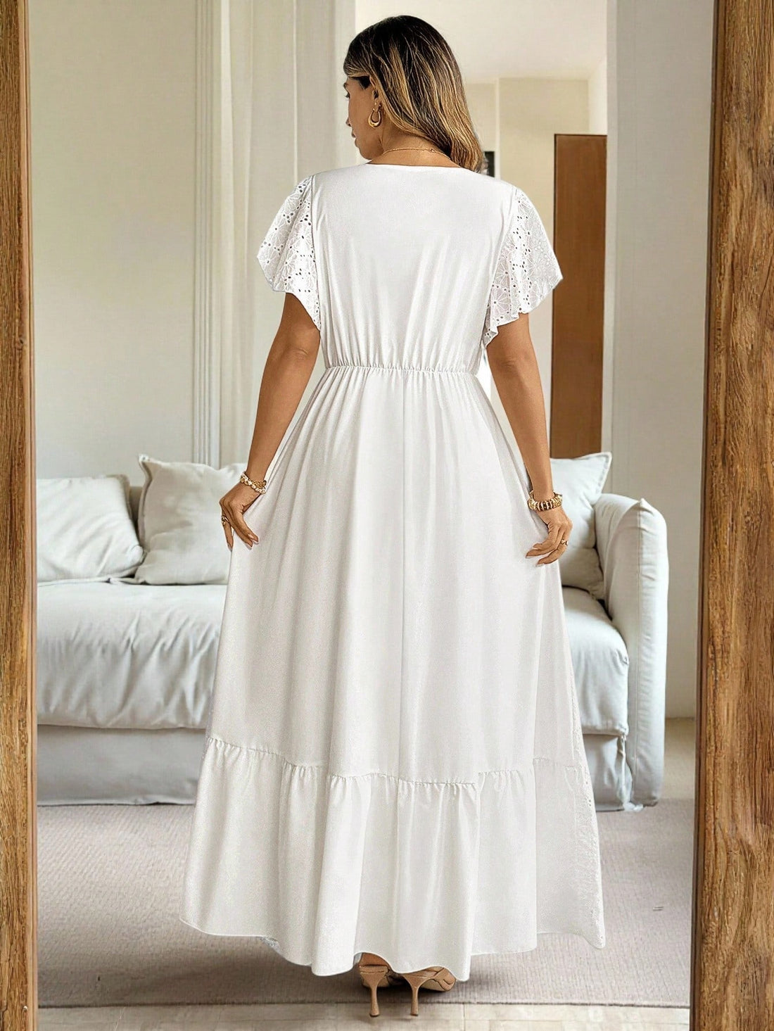 Turn heads with effortless charm in this Elegant Plus-Size Women’s French Style Long Dress. Featuring a flattering V-neck and playful ruffled sleeves, it brings a dash of Parisian flair to your wardrobe. Its flowing silhouette embraces curves beautifully, making every step feel like a stroll down the Seine. Perfect for special outings or simply indulging in everyday elegance with a fun, flirty twist!