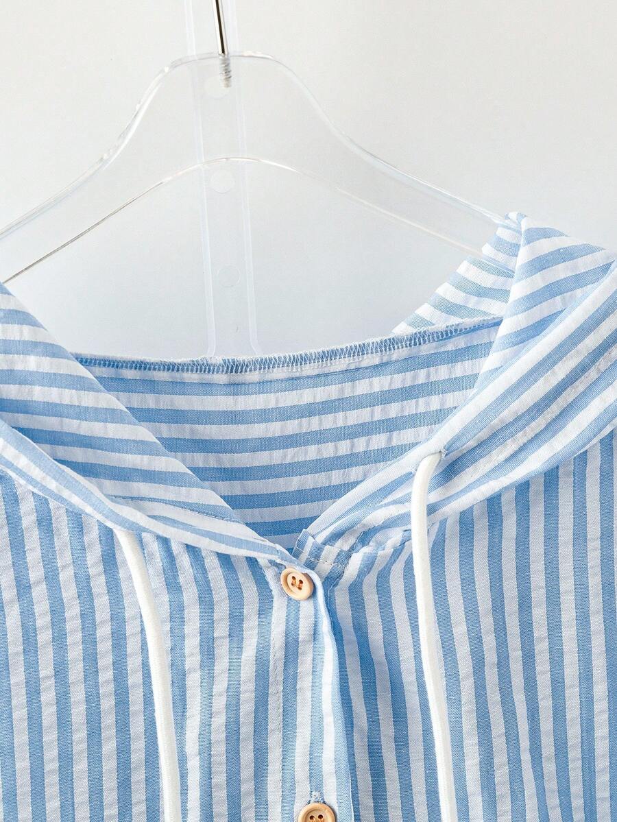 Detail view of Elegant Plus Size Striped Hooded Shirt  for Summer and Autumn - Lightweight & Stylish for everyday styling