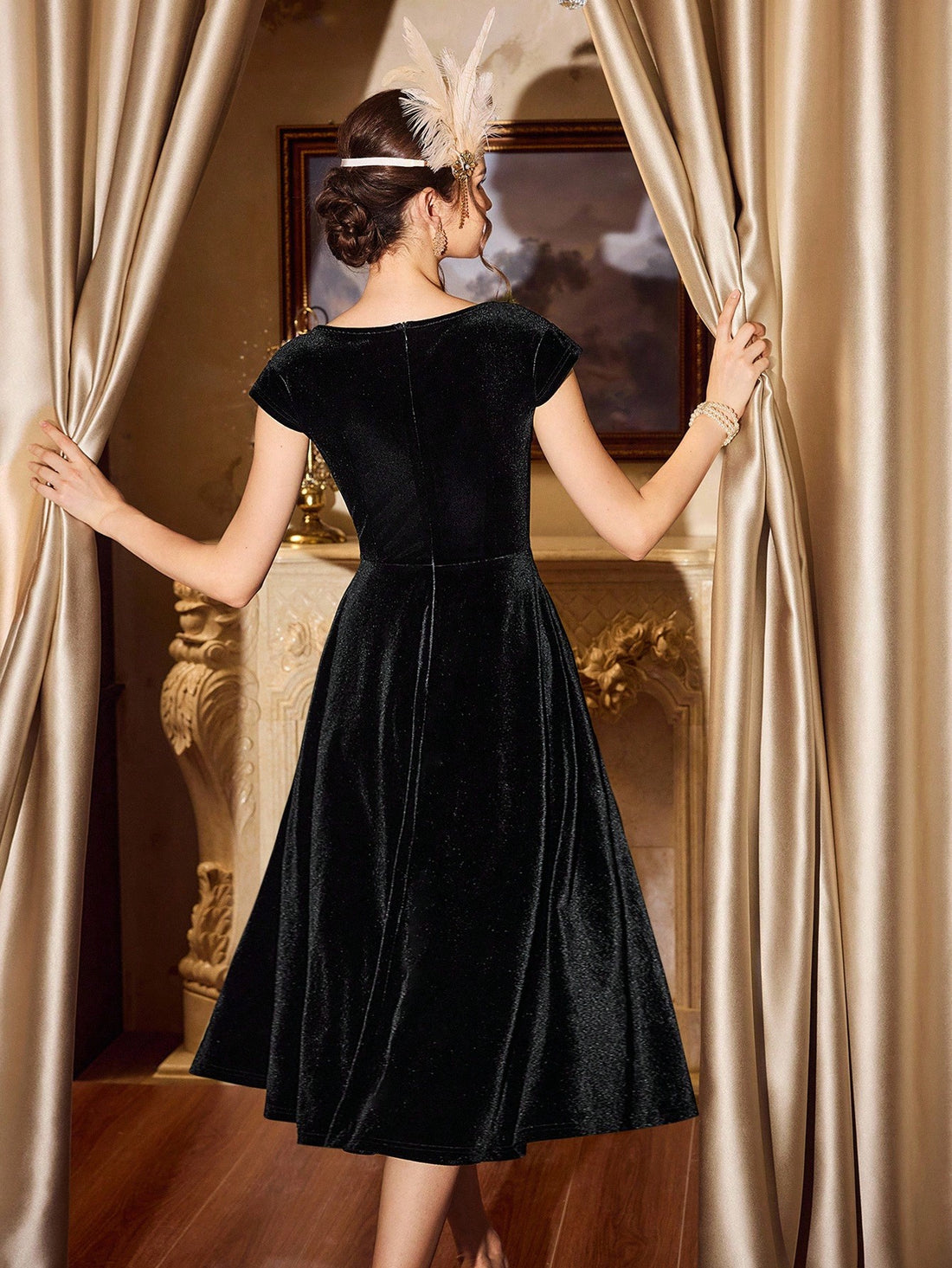 Step into the spotlight with this Elegant Vintage Black Dress, featuring a dazzling rhinestone collar that sparkles with every turn. Designed with practical pockets, it’s perfect for keeping your essentials close while dancing the night away at your next sophisticated party. Classic charm meets modern convenience in a dress that’s as fun to wear as it is stunning!