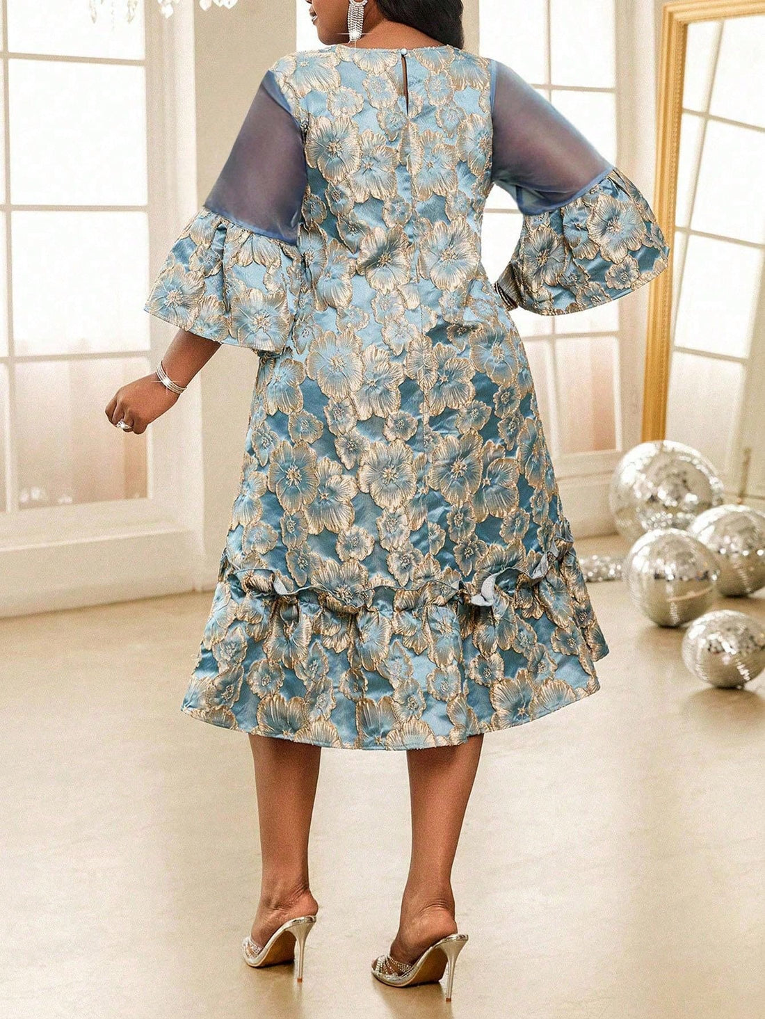 Elevate your wardrobe with this stunning plus-size woven jacquard dress that's ready for any occasion! The intricate jacquard weave adds sophisticated texture and visual interest, while the thoughtfully designed silhouette flatters and celebrates your curves. Whether you're dancing at a wedding, mingling at a party, or celebrating at a festival, this versatile piece transitions beautifully across seasons. The quality woven fabric drapes elegantly and moves with you, ensuring comfort without compromising on 