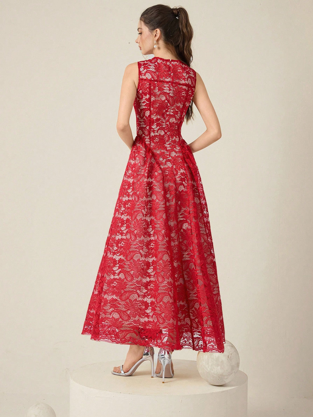 Make a statement this season in our stunning red lace jacquard gown. The high-waist silhouette flatters your figure while the intricate lace detailing adds timeless elegance to any formal occasion. Perfect for autumn and winter galas, holiday parties, or sophisticated evening events, this long dress combines classic charm with modern flair. The rich red hue radiates confidence and glamour, ensuring you'll turn heads wherever the night takes you. Slip into luxury and celebrate in style.