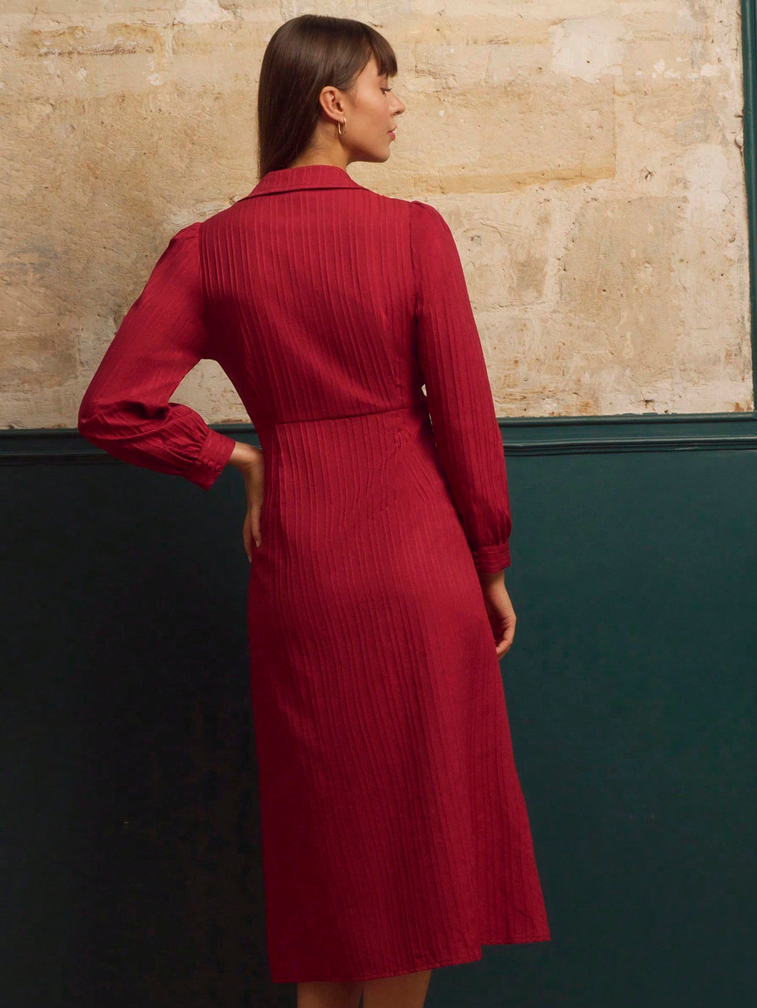 Elevate your autumn wardrobe with this stunning red jacquard stripe midi dress—a timeless piece that effortlessly bridges vintage charm and modern sophistication. The classic button front adds a touch of retro elegance, while the flattering midi length keeps things polished and office-ready. Perfect for layering through cooler months, this dress transitions seamlessly from boardroom meetings to weekend adventures. The rich jacquard texture brings depth and visual interest, making it a versatile staple that 