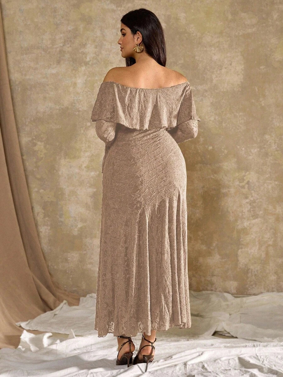 Experience the breathtaking fusion of Parisian botanical heritage and sharp, modern architectural tailoring. This stunning peony floral ensemble is meticulously designed for the woman who values a high-fashion, "quiet luxury" approach to seasonal dressing—the ultimate centerpiece for prestigious garden soirées, exclusive French-style retreats, and high-authority casual elegance.