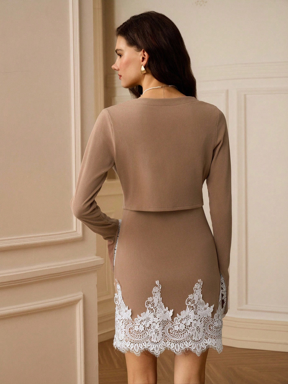 Indulge in a chic and sophisticated look with our Elegant Women's Square Neck Color Block 2-Piece Set. Perfect for parties and seasonal celebrations, this set features a stylish square neckline and playful color blocking. Make a statement and stand out from the crowd with this unique and fashionable ensemble.