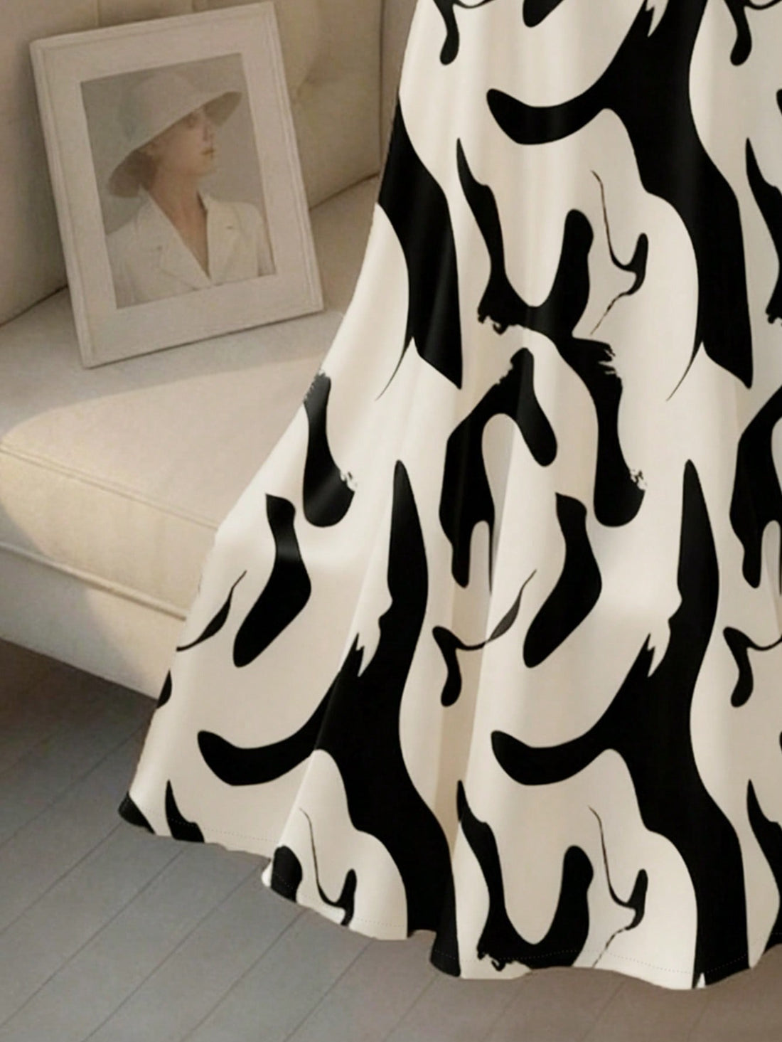 Elevate your everyday with this stunning pearl-embellished dress that effortlessly transitions from office to evening. Delicate pearl details add a touch of sophistication, while the versatile silhouette flatters every figure. Whether you're heading to work or stepping out for a night on the town, this dress is your new go-to. Comfortable enough for all-day wear, chic enough to turn heads—because who says you can't have it all?