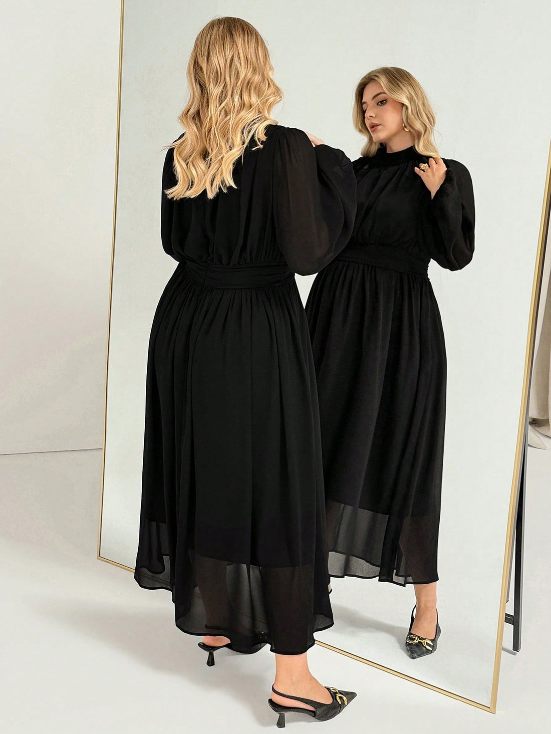 Elevate your seasonal wardrobe with this stunning plus-size chiffon dress that effortlessly blends sophistication with comfort. Crafted from luxurious sheer chiffon, the long sleeves provide warmth while the fitted waist creates a flattering silhouette that celebrates your curves. Perfect for autumn and winter gatherings, this elegant piece transitions seamlessly from casual outings to special occasions. The flowing fabric drapes beautifully, offering movement and grace with every step. Whether you're headi