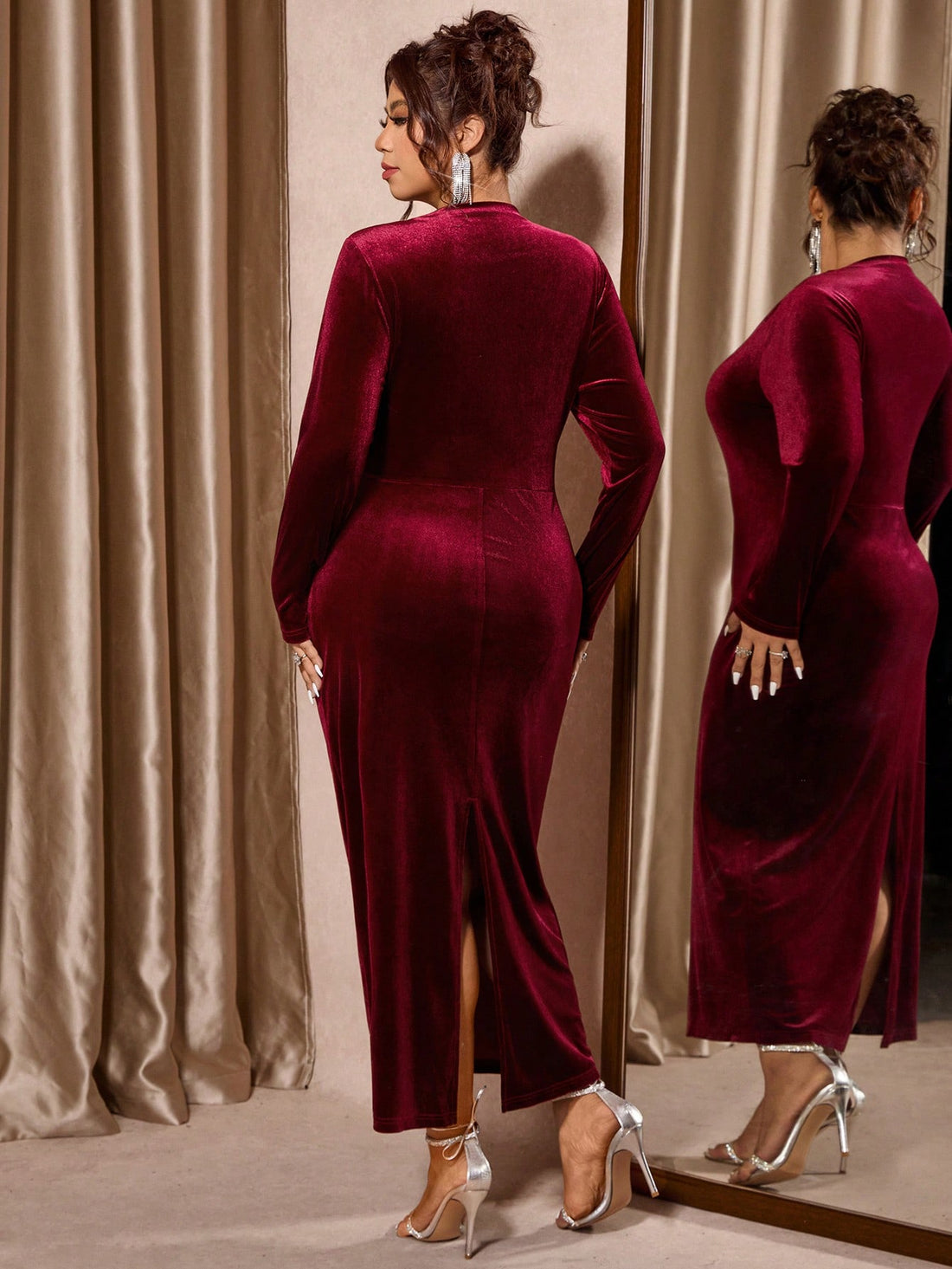 Slip into sophistication with this stunning velvet bodycon dress that celebrates curves with flair. The luxurious velvet fabric drapes beautifully while strategic ruching creates a flattering silhouette that hugs in all the right places. Perfect for date nights, parties, or whenever you want to feel absolutely fabulous, this plus-size dress combines comfort with undeniable elegance. Whether you're heading out for cocktails or making a grand entrance, you'll turn heads in this chic number that proves style h