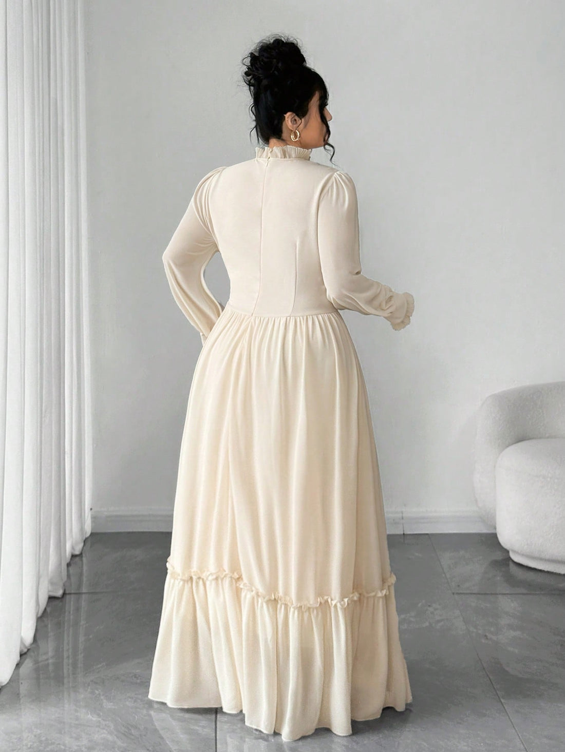 Elevate your wardrobe with this stunning plus-size dress that's equal parts sophisticated and fun! The delicate lace patchwork creates visual interest while the flattering A-line silhouette celebrates your curves beautifully. Charming puff sleeves add a playful touch, while the crisp stand collar brings polished elegance to the mix. Perfect for date nights, special occasions, or whenever you want to feel absolutely fabulous. This dress proves that style has no size limit—slip it on and own the room with con