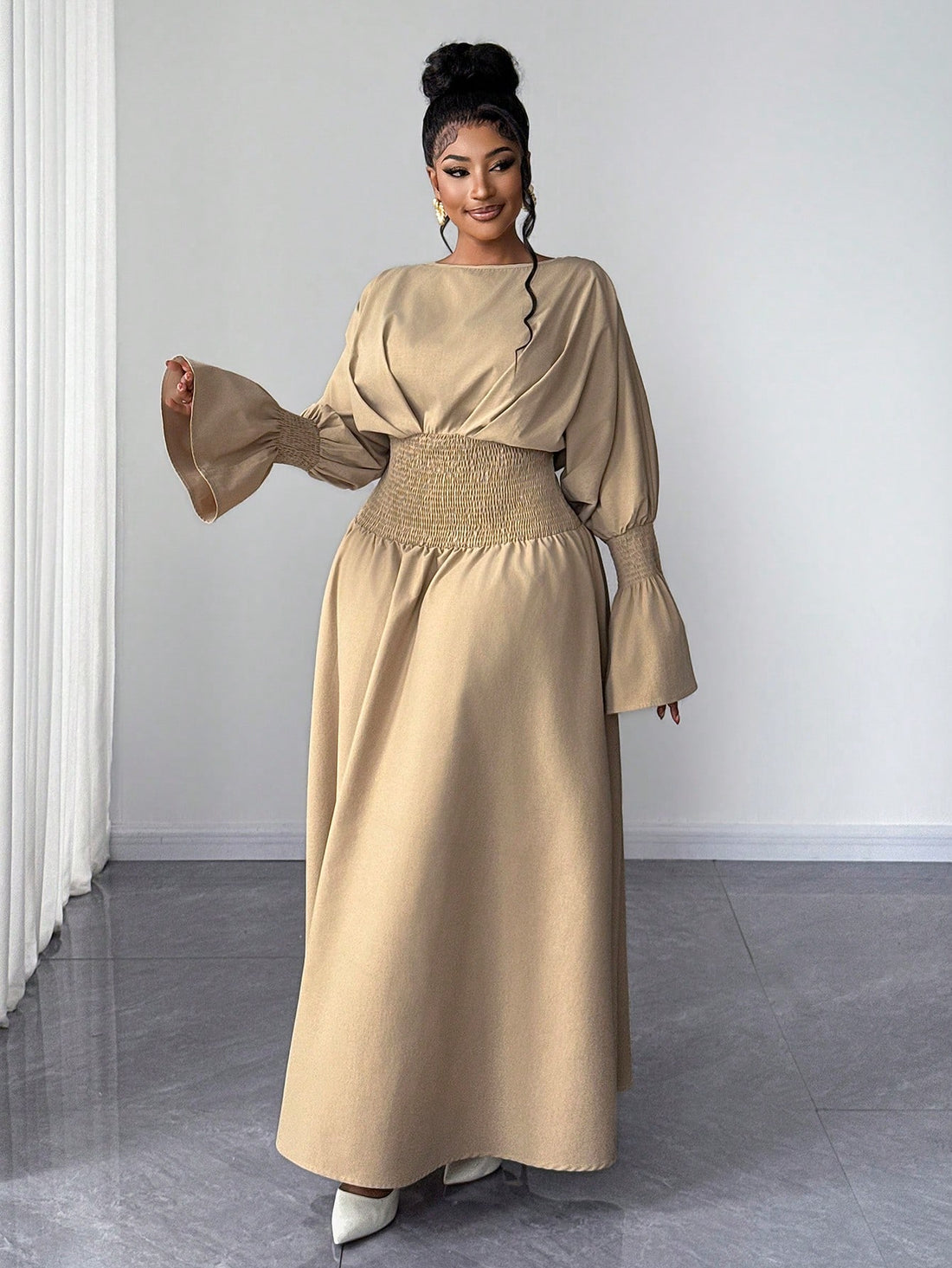 Step into the spotlight this holiday season in our stunning red vintage-inspired dress! This elegant piece features a flattering high-waist silhouette and graceful long sleeves that exude timeless French sophistication. Designed for plus-size figures, it celebrates your curves with confidence and style. The rich crimson hue makes a bold statement perfect for Christmas parties, festive gatherings, and special occasions. Whether you're dancing the night away or mingling with guests, you'll feel absolutely fab