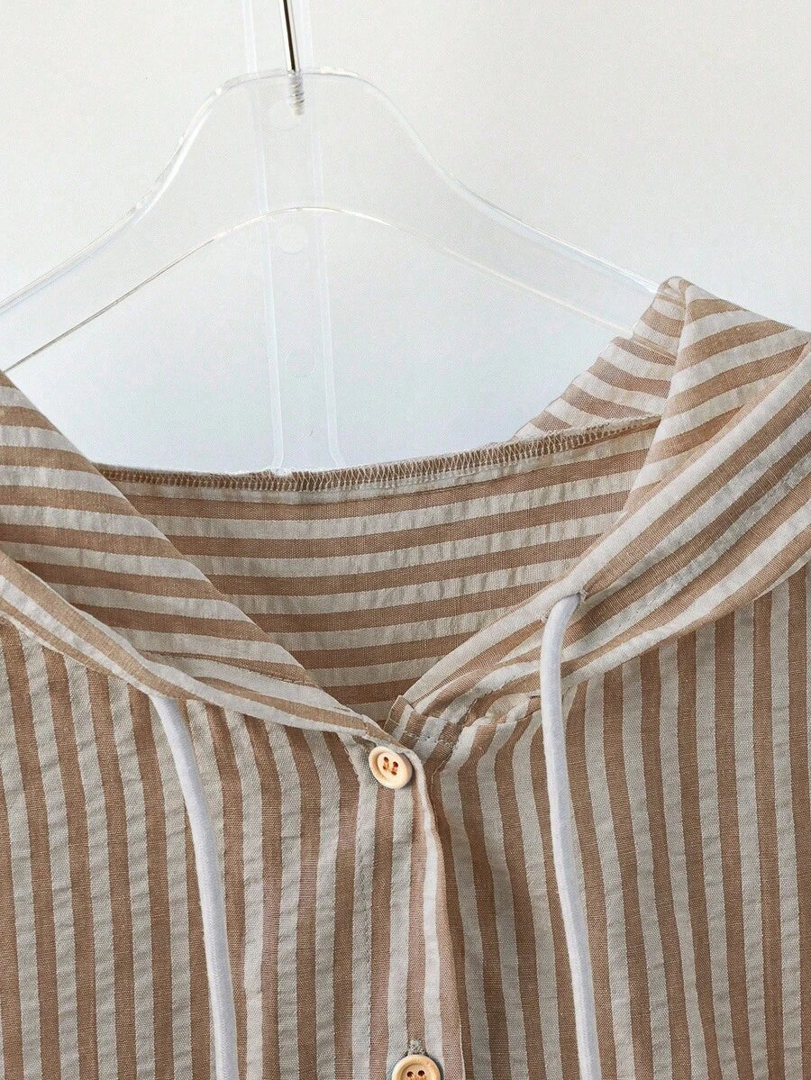 Detail view of Elegant Plus Size Striped Hooded Shirt  for Summer and Autumn - Lightweight & Stylish for everyday styling