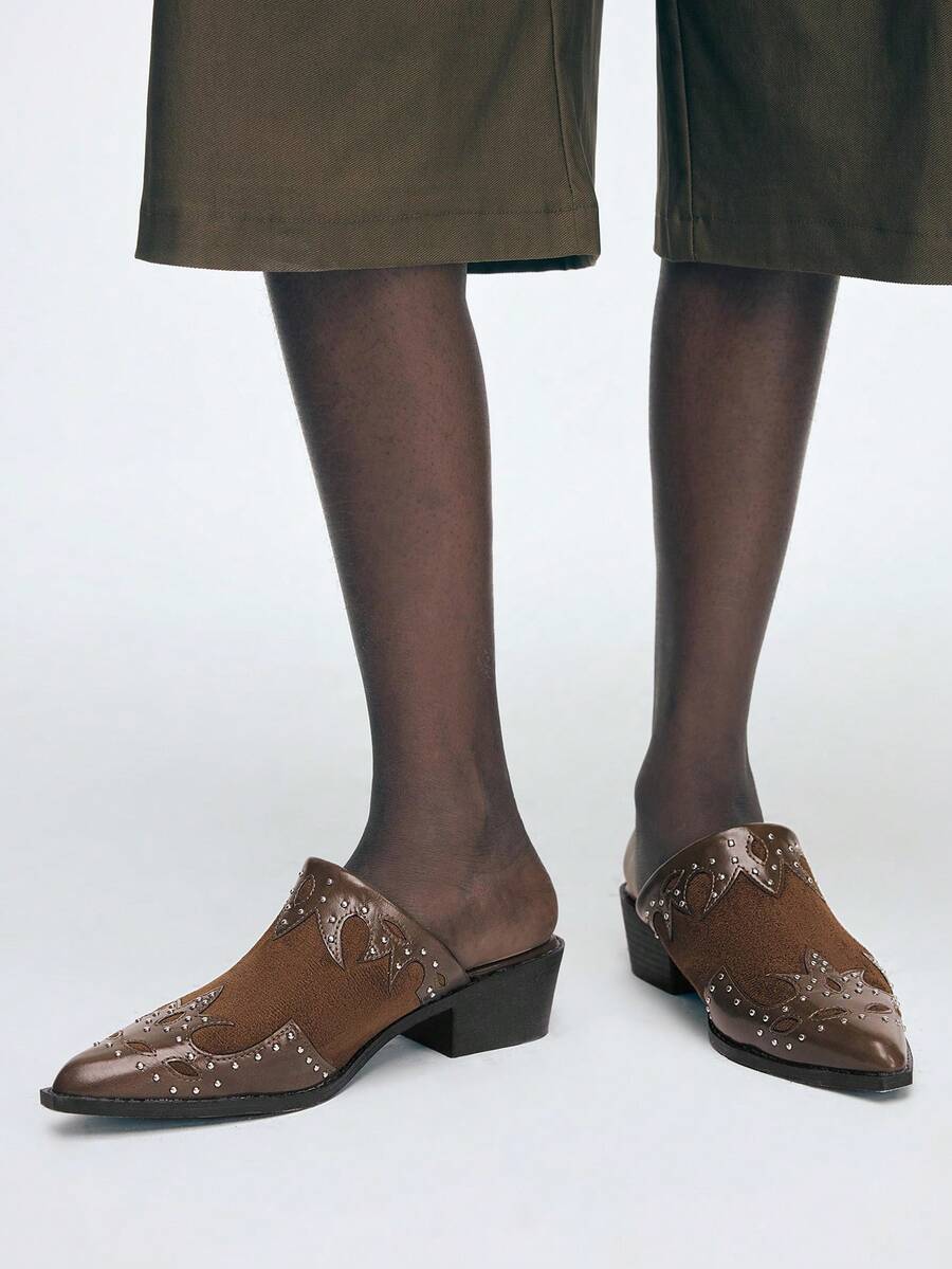 Color view of Chic Mnmlis Textured Patchwork Mule Shoes with Chunky Heels for Stylish Holidays for women styling