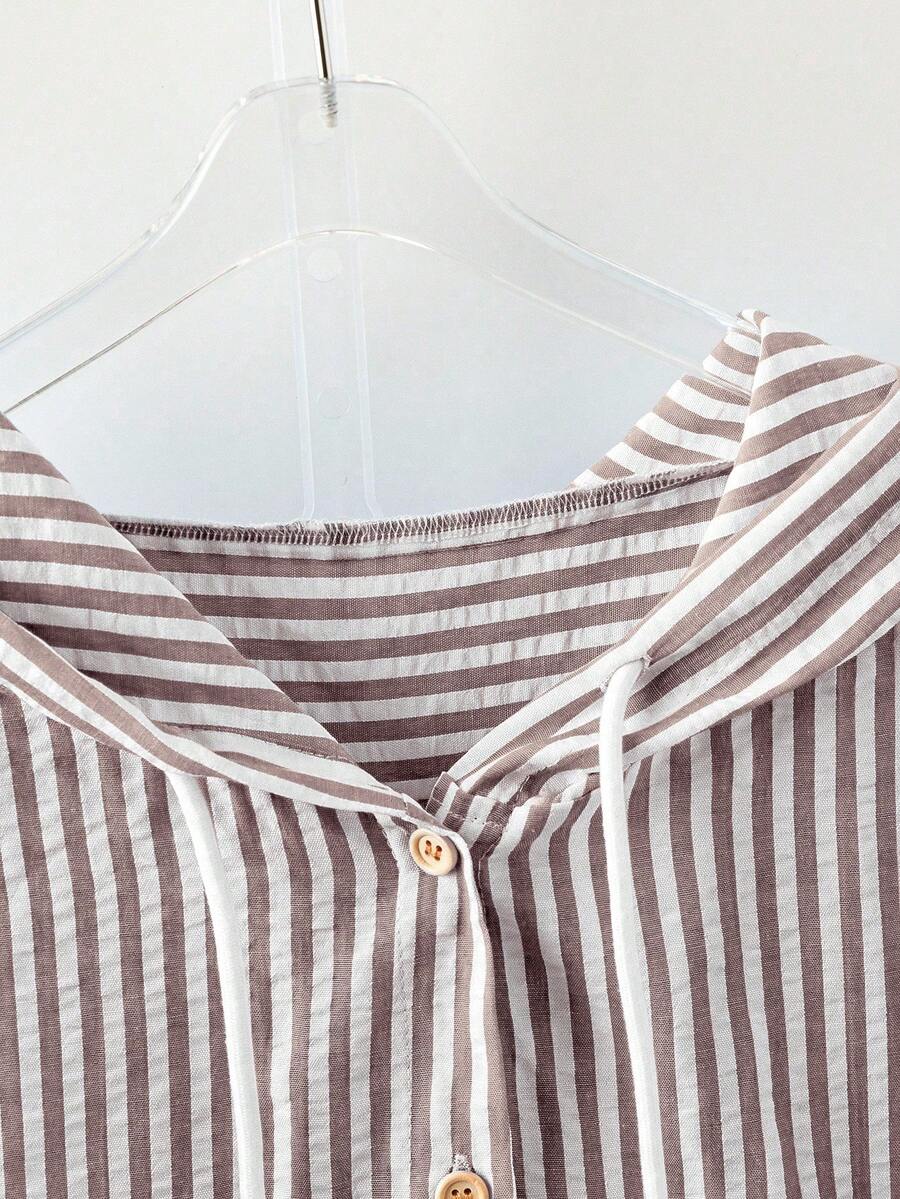 Detail view of Elegant Plus Size Striped Hooded Shirt  for Summer and Autumn - Lightweight & Stylish for everyday styling