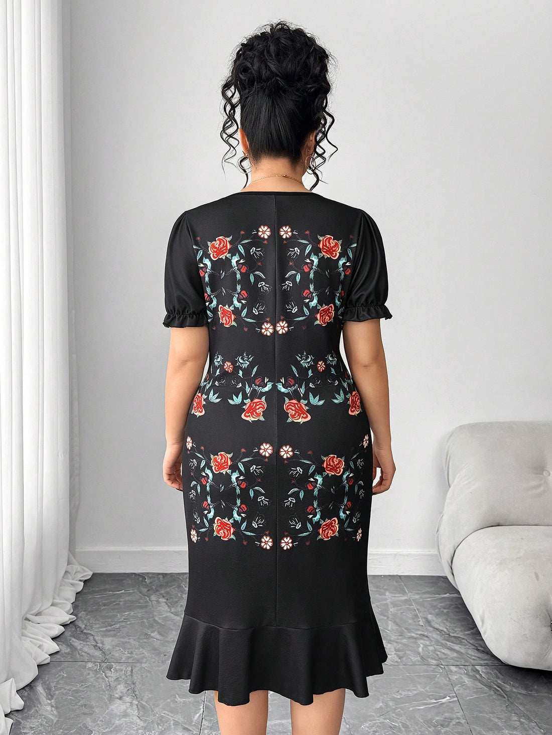 Embrace your inner Parisian with this charming plus-size midi dress that celebrates curves with effortless style. The romantic floral print brings garden-fresh vibrancy, while delicate puff sleeves add a touch of whimsy and dimension. A flattering square neckline frames the shoulders beautifully, creating a balanced silhouette that feels both sophisticated and fun. Perfect for brunch dates, garden parties, or whenever you want to channel that coveted French je ne sais quoi. This dress proves that elegance h