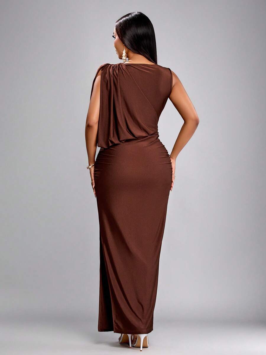 Turn heads this season in our stunning brown off-shoulder maxi dress—the perfect blend of elegance and effortless charm. Featuring a flattering off-shoulder neckline, graceful pleats, and a cheeky side slit, this dress transitions seamlessly from spring garden parties to summer soirées. The rich brown hue pairs beautifully with any complexion, while the flowing maxi silhouette keeps you cool and comfortable. Whether you're dancing under the stars or sipping cocktails with friends, this showstopper delivers 