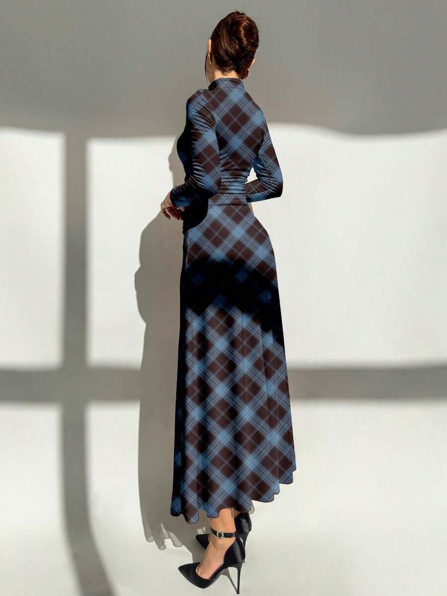 Exude Timeless Sophistication in Our Vintage Blue Plaid Long Sleeve Fitted Dress!

Experience the breathtaking fusion of academic heritage and sharp, modern architectural tailoring. This stunning blue plaid dress is meticulously designed for the woman who values a high-fashion, "quiet luxury" approach to versatile dressing—the ultimate centerpiece for prestigious formal events, exclusive cocktail parties, and high-authority professional gatherings.

Iconic Plaid Artistry: Featuring a masterfully curated, hi