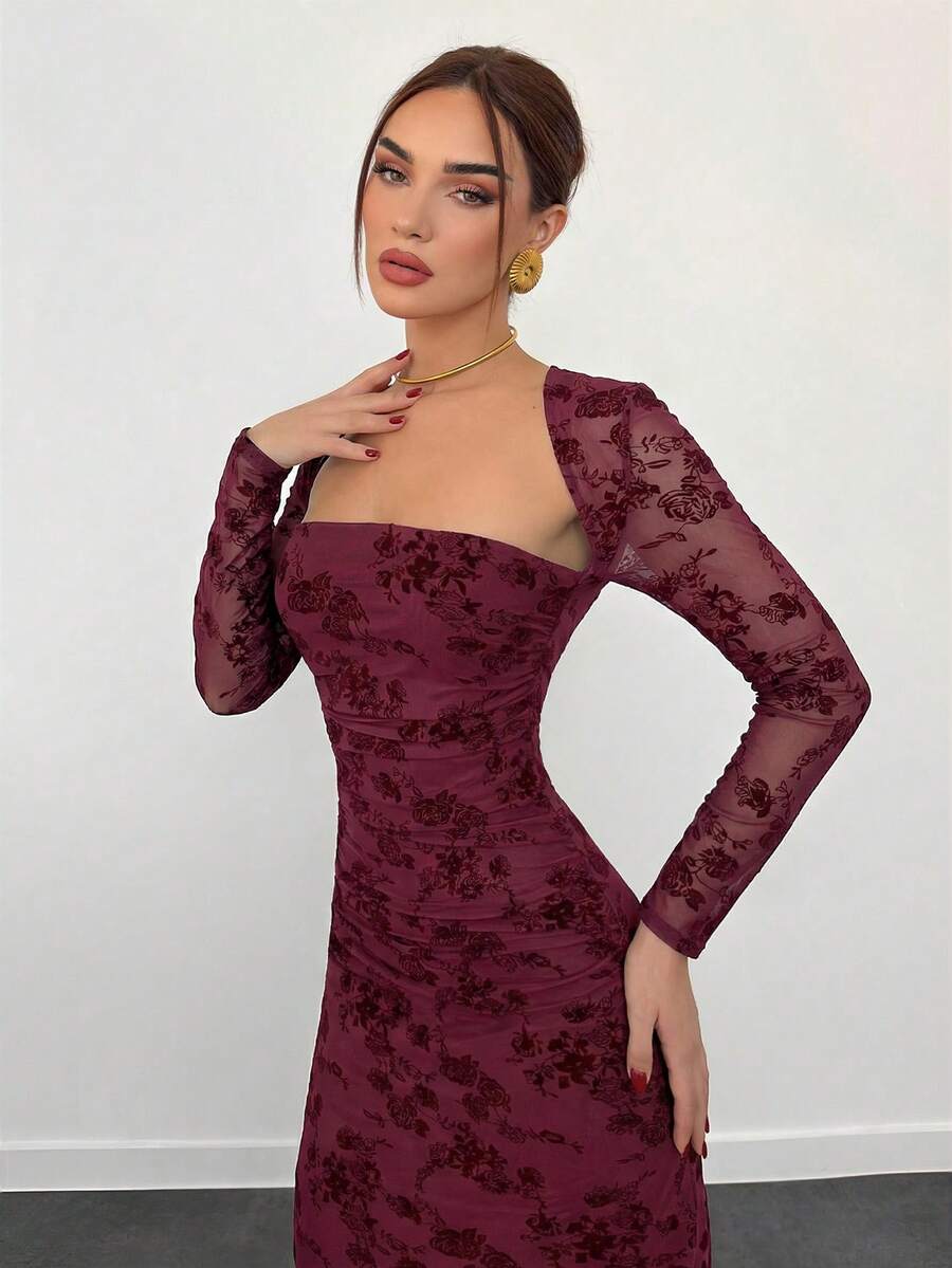 Elegant Velvet Jacquard Bodycon Dress for Women - Perfect for Autumn, Winter, and Romantic Occasions
