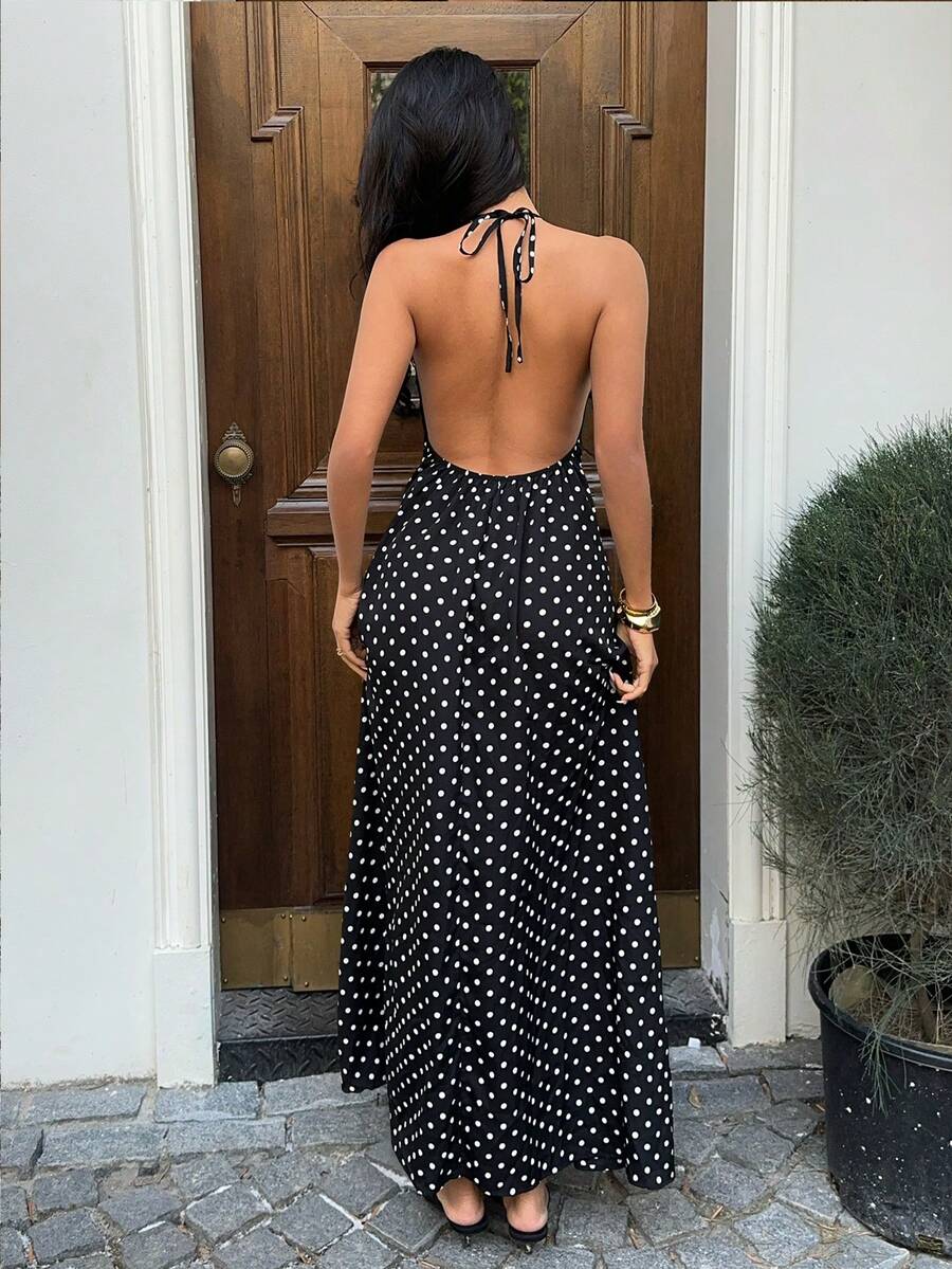 Capture effortless elegance with this blue plaid halter maxi dress, designed to blend classic charm with modern sophistication.