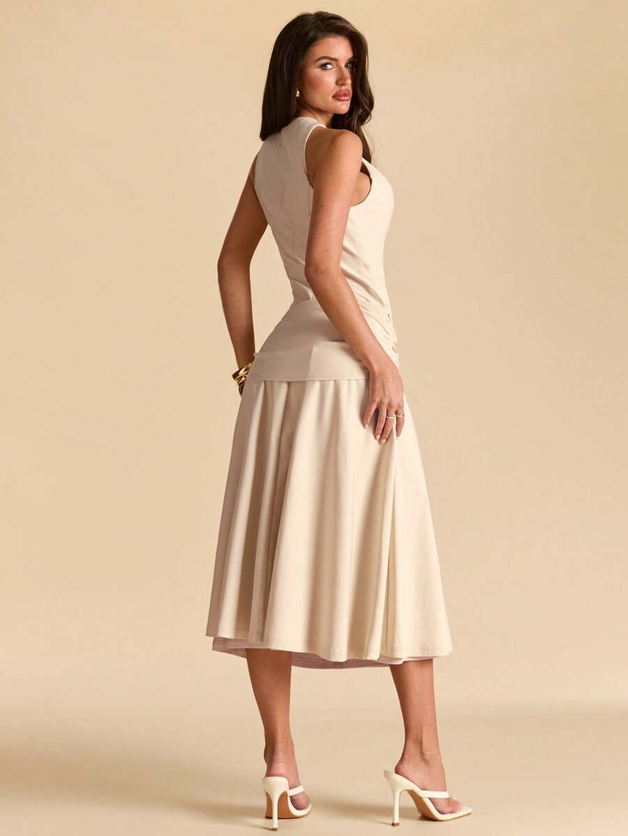 Step into effortless elegance with this Elegant Apricot Sleeveless Slit Dress, designed for women who love a sophisticated yet relaxed style. Featuring a graceful sleeveless silhouette, a flattering high slit, and a soft apricot hue, this dress brings a feminine and timeless charm to any occasion.