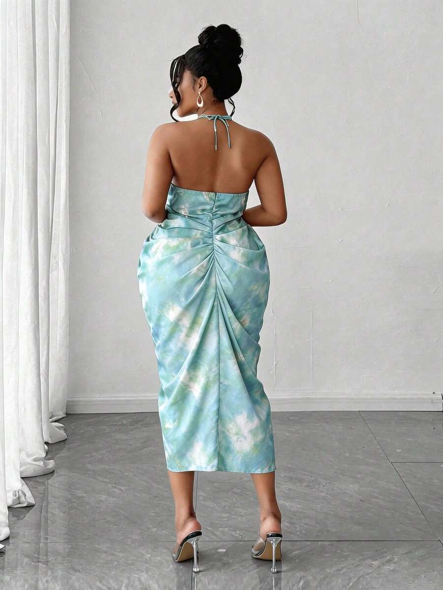 Image 20 - slit detail of Plus Size Women’s Tie Dye Pleated Casual Halter Neck Dress for Trendy Party Outings