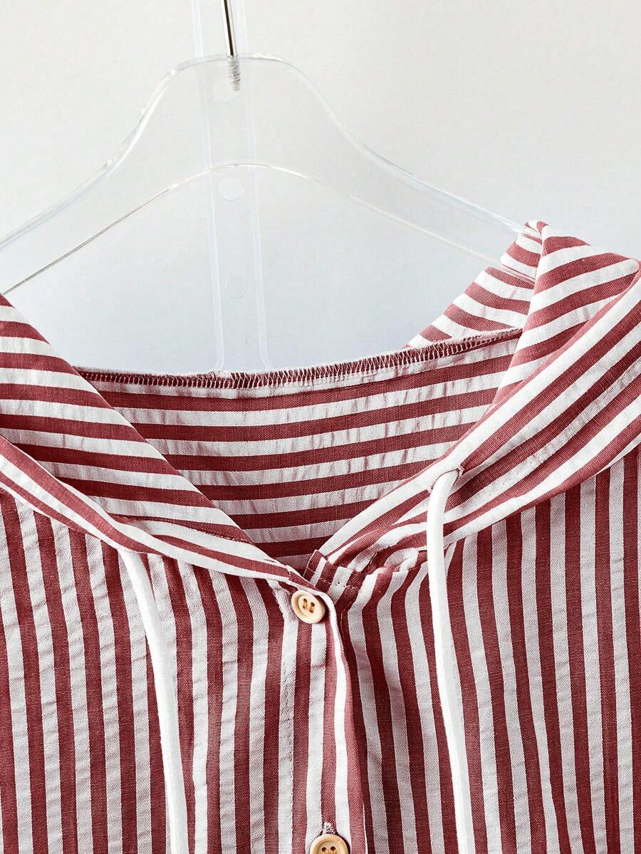 Detail view of Elegant Plus Size Striped Hooded Shirt  for Summer and Autumn - Lightweight & Stylish for everyday styling