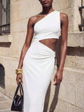 Elegant White Asymmetrical Shoulder Dress with Metal Buckle for Weddings and Parties
