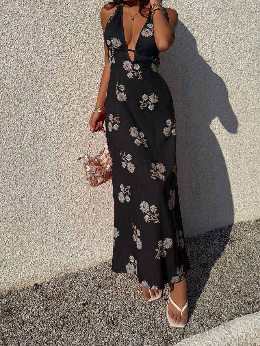 Pink printed beach dress with delicate neck ties