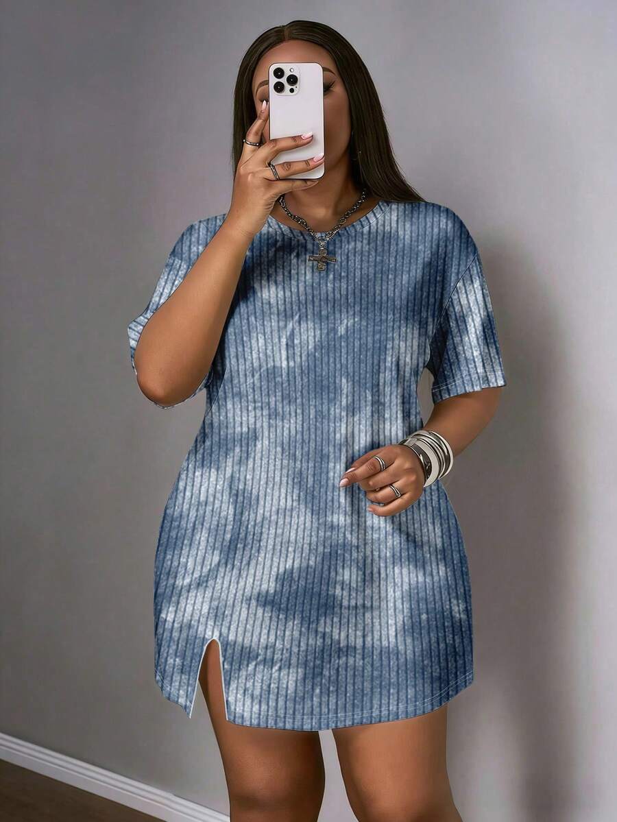 Vacation outfit with trendy letter print design
