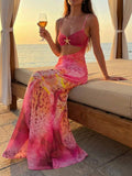 Bring a touch of seaside elegance to your wardrobe with this Chic Floral Bodycon Dress with Starfish Decor and Asymmetric Cut. Designed for women who love unique and feminine styles, this dress features a beautiful floral pattern, a flattering bodycon silhouette, and delicate starfish-inspired details that create a stunning coastal look.