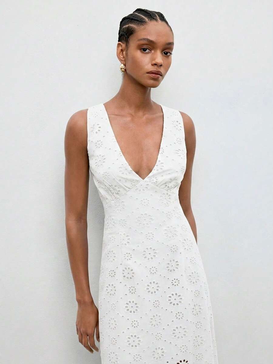 Casual Mid-Length Dress with Hollow Embroidery and Twist Back for Vacation Outfits