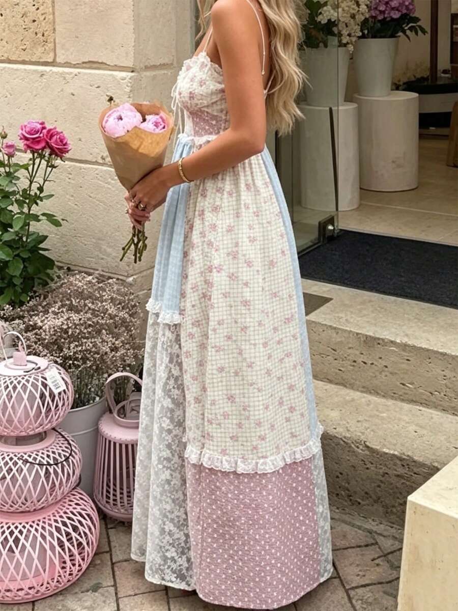 Multicolor halter dress with lace ruffle edging