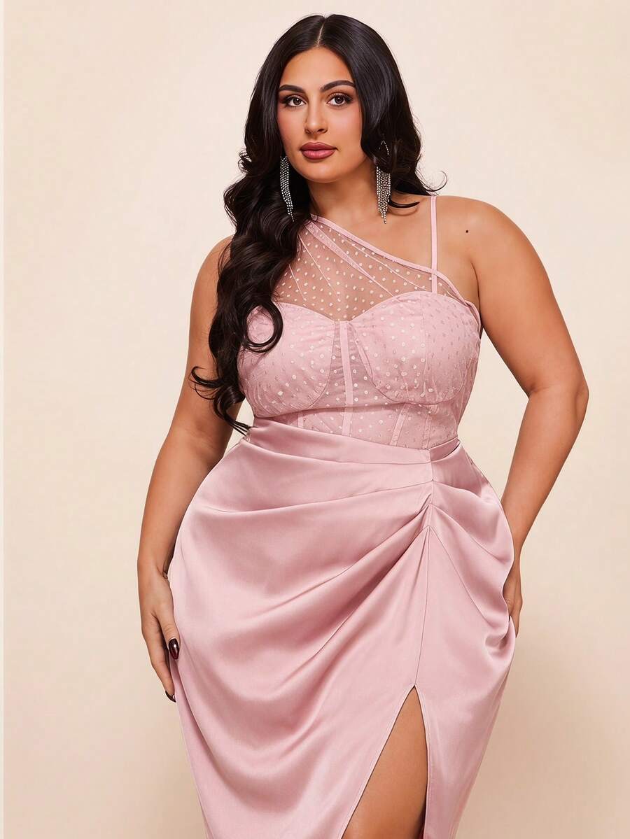 Detail view of Elegant Plus Size Black Mesh Slit Hem Midi Dress for Vacations and Celebrations for plus size dress styling