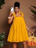 Image 10 - styled outfit of Chic Plus Size Floral Puff Shoulder Peplum Dress for Effortless Elegance