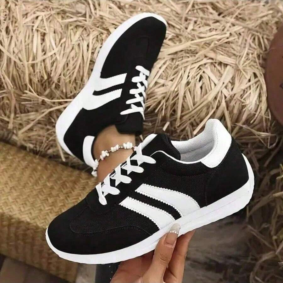 low-top platform sneakers image 20 showing visible mesh, laces, color, sole, toe, heel, or sneaker construction details