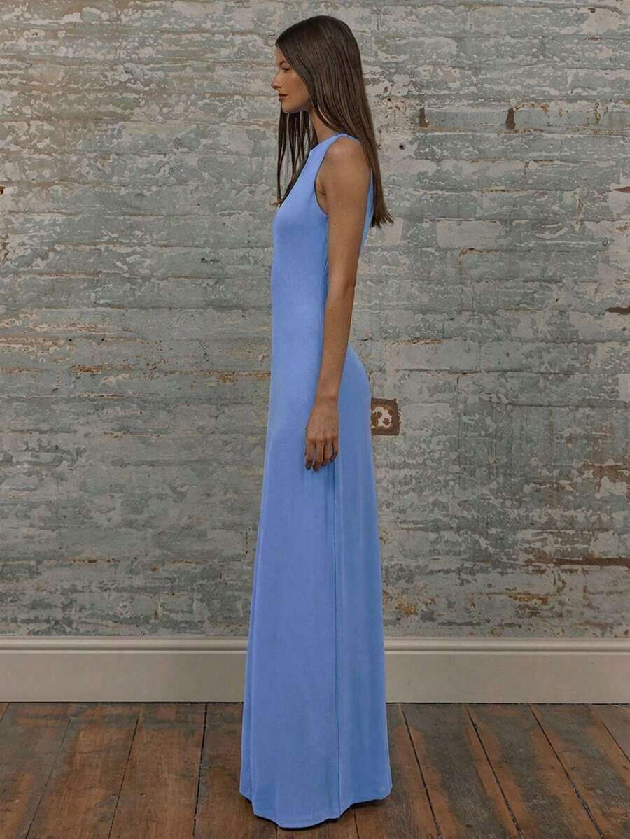 Side view of Elegant Round Neck Drop Armhole Maxi Dress for Women - Perfect for Graduation, Weddings, and Beach Vacations for women styling