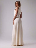 Detail view of Elegant Round Neck Drop Armhole Maxi Dress for Women - Perfect for Graduation, Weddings, and Beach Vacations for women styling