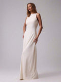 Fabric detail of Elegant Round Neck Drop Armhole Maxi Dress for Women - Perfect for Graduation, Weddings, and Beach Vacations for women styling