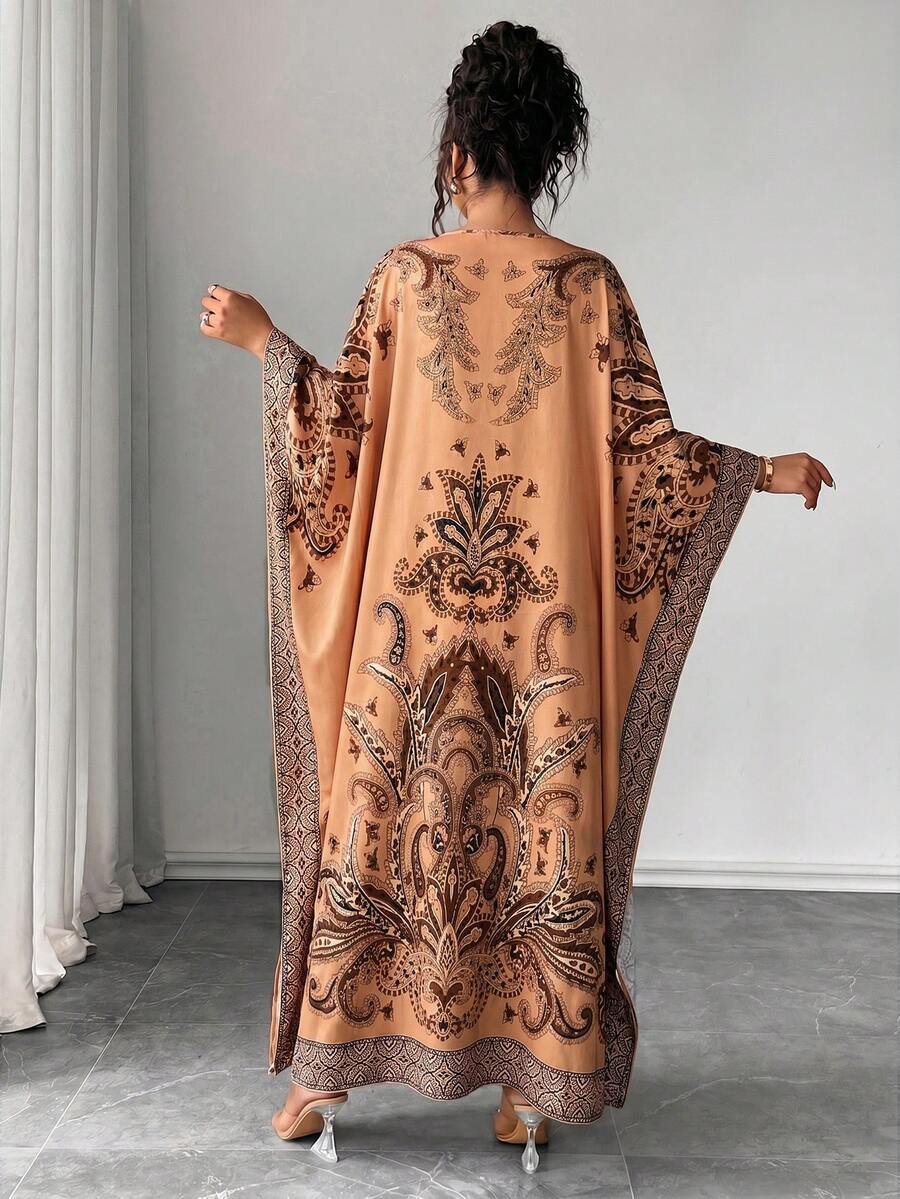 Image 4 - fabric detail of Chic Plus Size Batwing Sleeve Dress for Effortless Vacation and Party Style