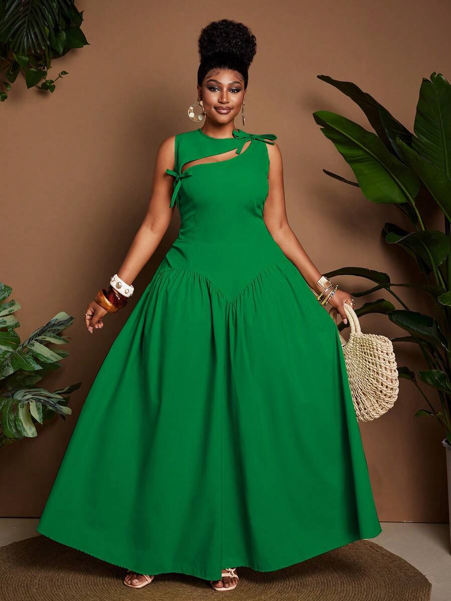 Image 10 - styled outfit of Stylish Plus Size Sleeveless Dress with Cutout and Cinched Waist for a Flattering Fit