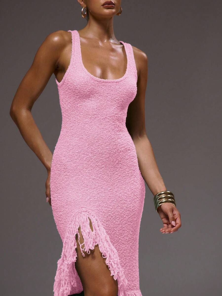 Fabric detail of Elegant Scoop Neck Fringe Maxi Dress for Ultimate Summer and Holiday Style for women dress styling