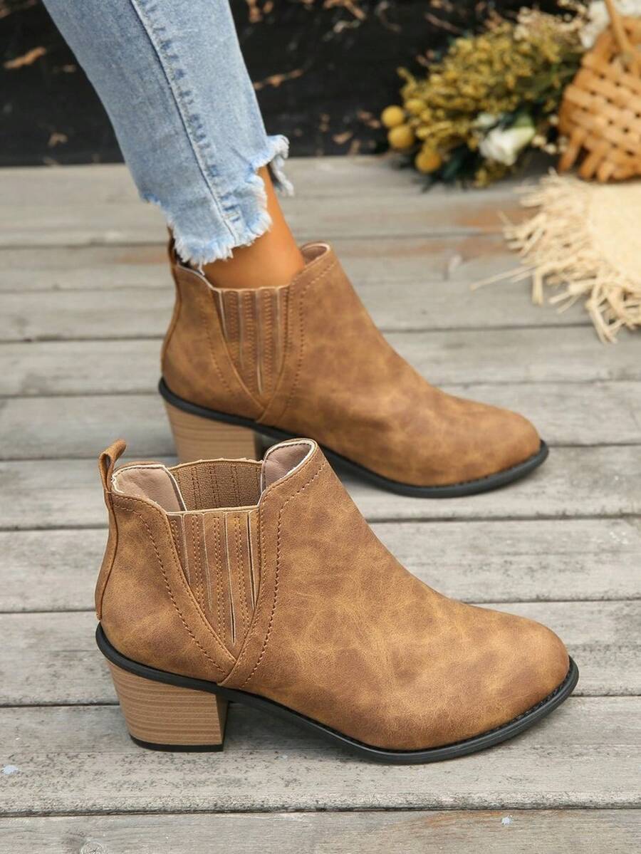 Side view of Trendy Plus-Size Chunky Heel Chelsea Boots for Women - Stylish Motorcycle Short Boots for Autumn & Winter 2026 for punk motorcycle boot styling