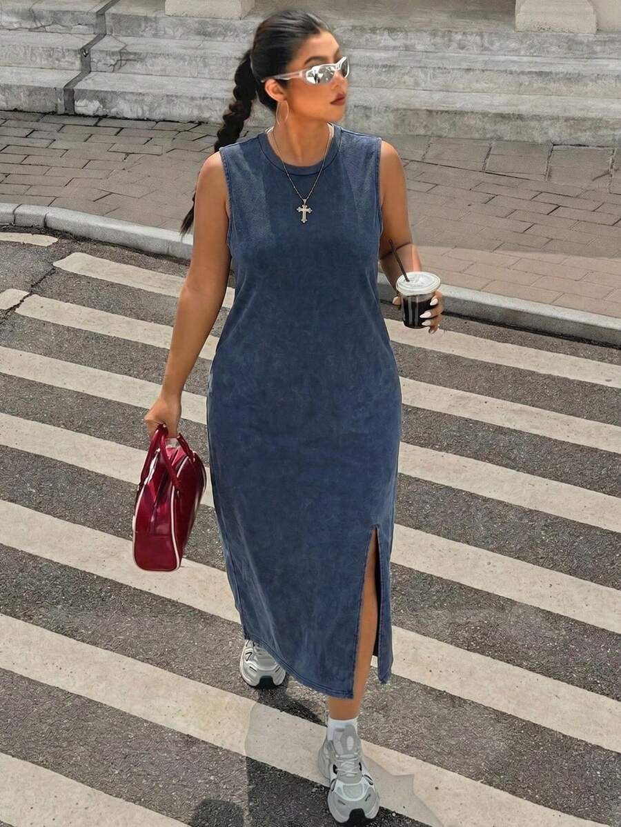 Back view of Elegant Plus Size Dresses for Effortless Style and Comfort